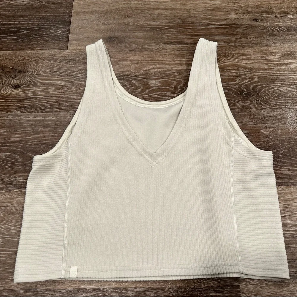 SOLD-Lululemon Ribbed Softstreme Cropped Tank Top - Picture 2 of 4